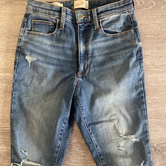 Universal Thread high rise skinny jeans size 8 short - Picture 2 of 7